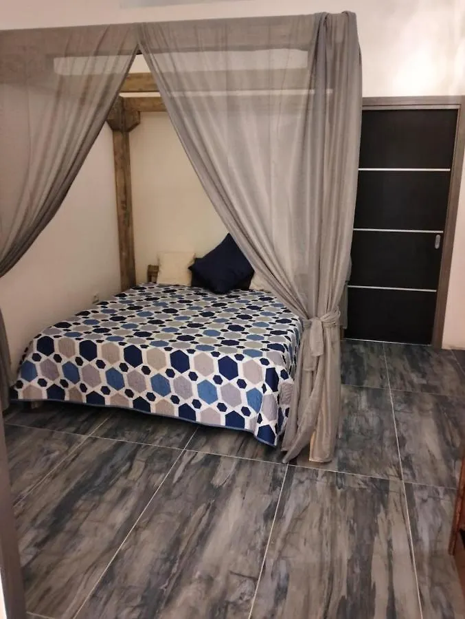 Casa Di Umberto Apartment Naples